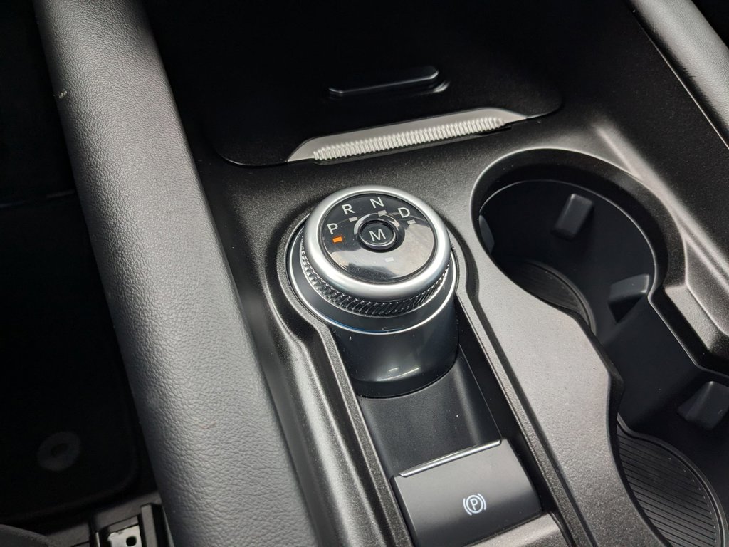 2025 Ford Explorer ST photo 15