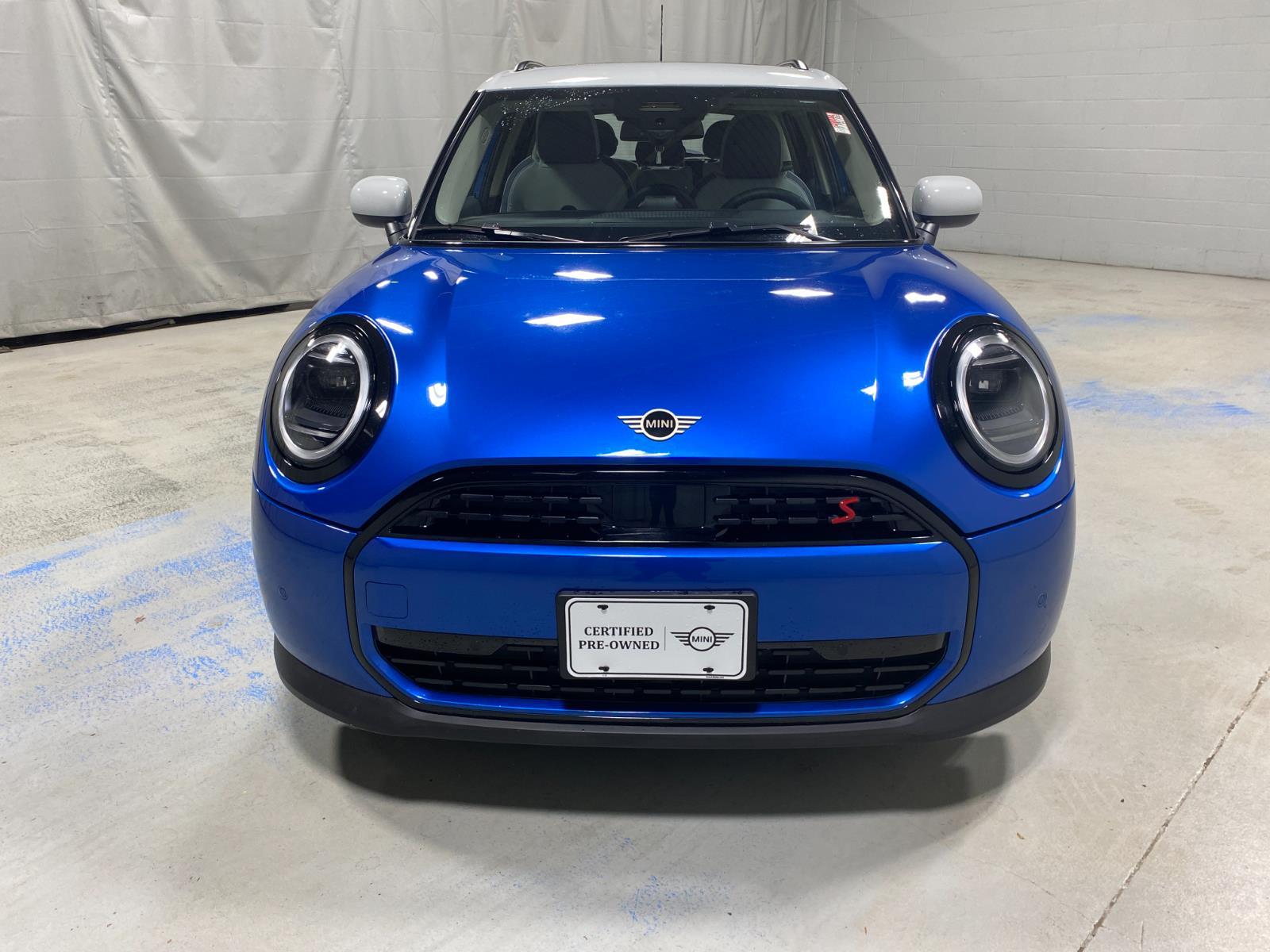 2025 Mini Cooper 4 Door Hardtop S photo 3