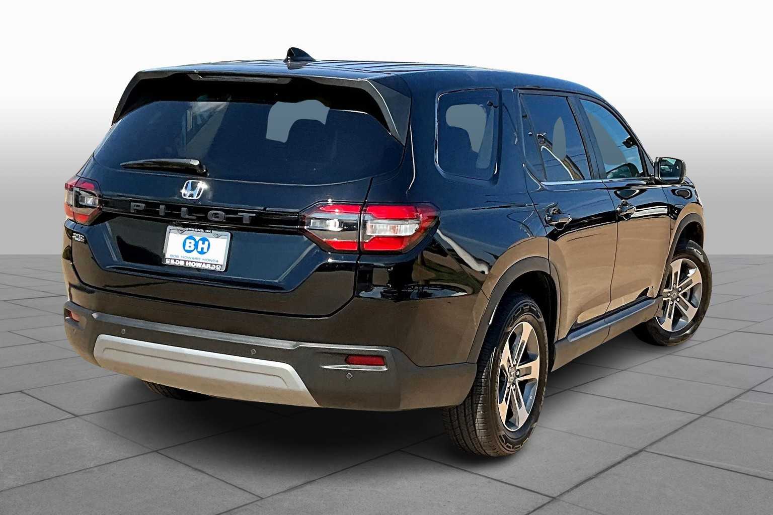 2025 Honda Pilot EX-L photo 11