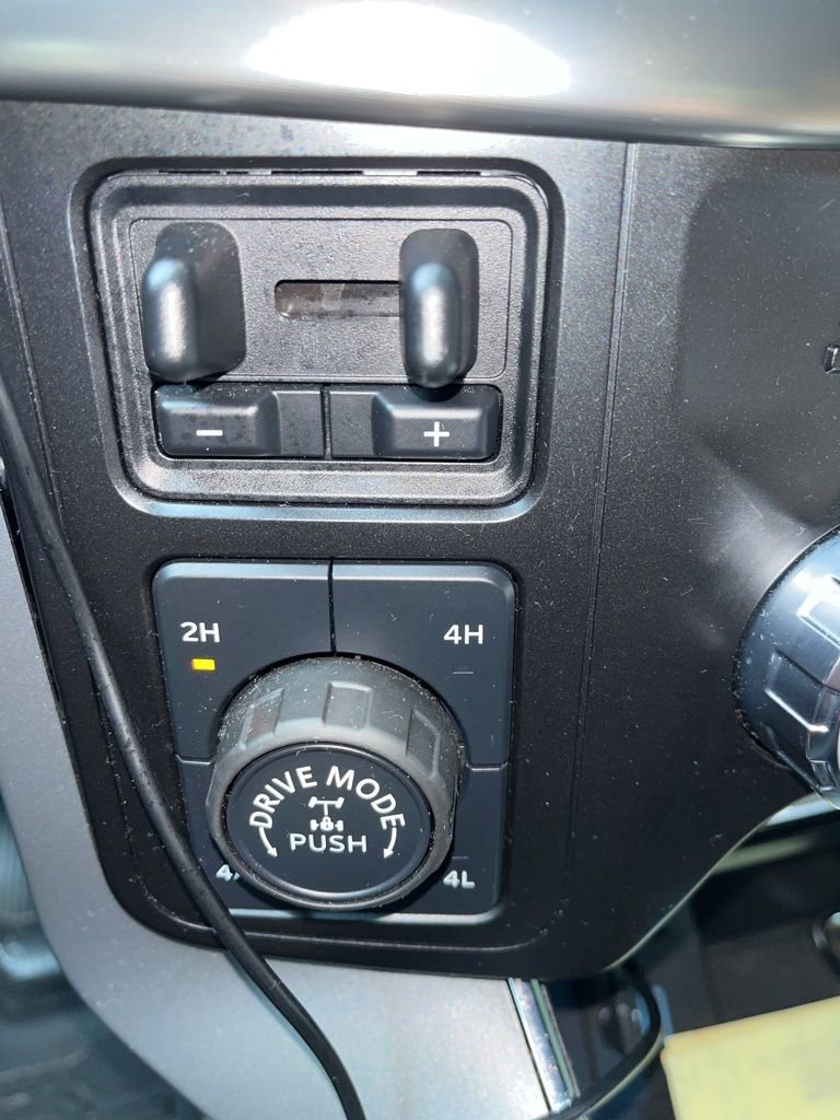 2021 Ford F-150 Lariat photo 8