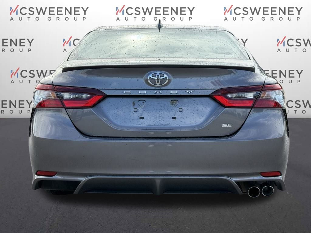 2023 Toyota Camry SE photo 4