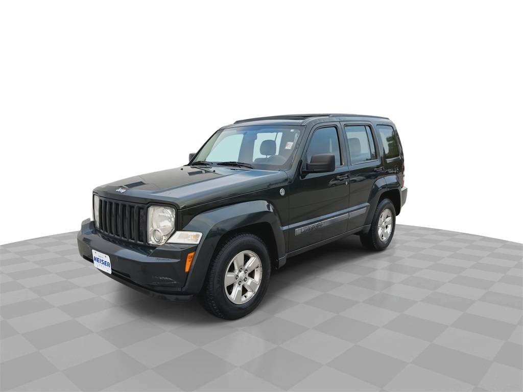 2010 Jeep Liberty Sport photo 3