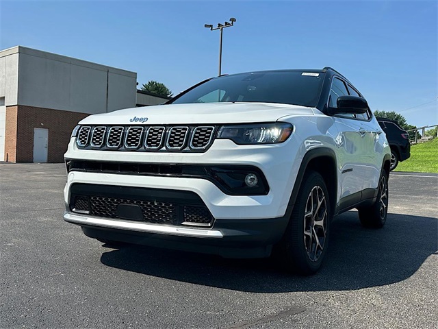 2025 Jeep Compass Limited photo 3