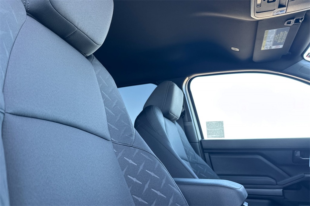 2025 Toyota Tacoma SR5 4x4 Double Cab photo 16