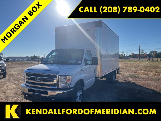 2026 Ford E-Series Cutaway Base's photo