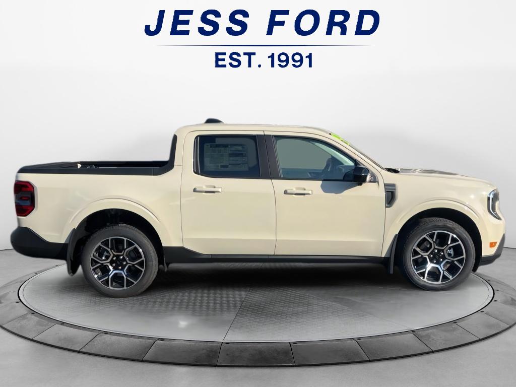 2025 Ford Maverick Lariat photo 4