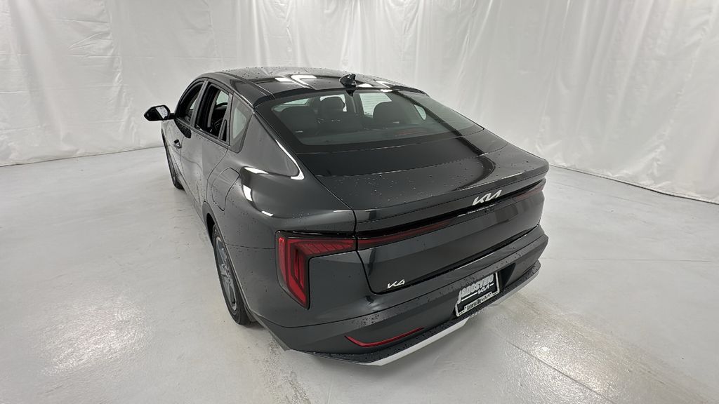 2025 Kia K4 LXS photo 5