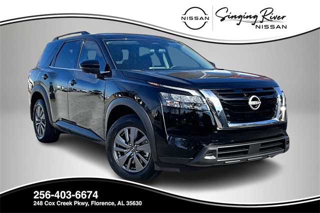 2025 Nissan Pathfinder SV's photo