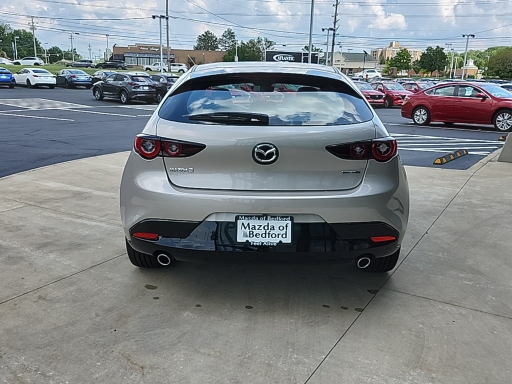 2025 Mazda Mazda3 Hatchback 2.5 s Preferred photo 3