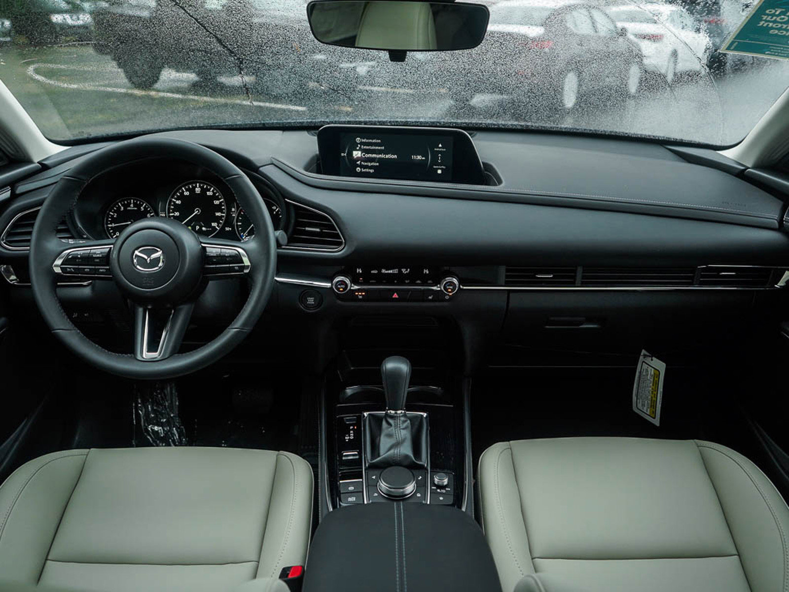 2025 Mazda CX-30 2.5 S Preferred photo 12