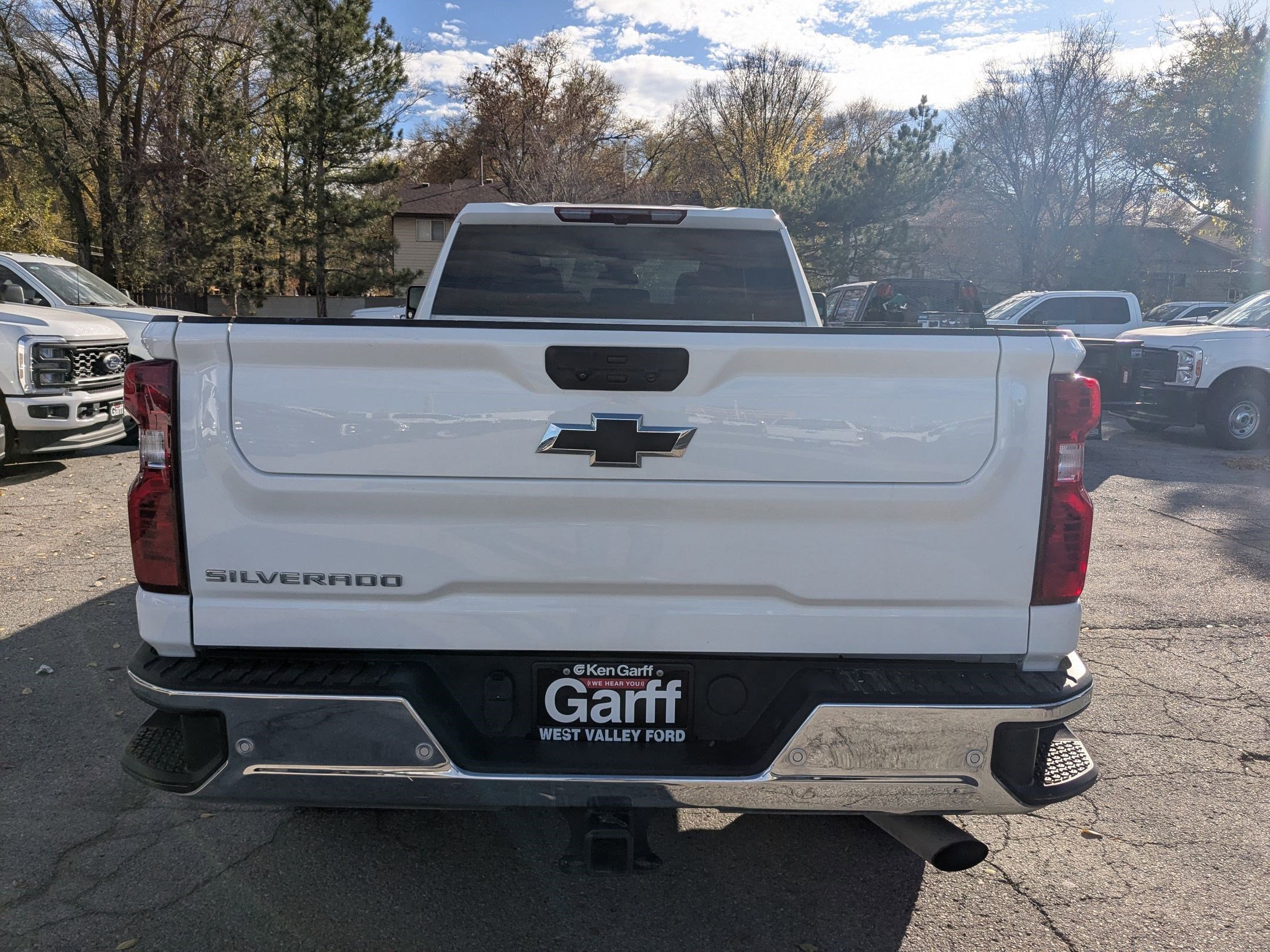 2024 Chevrolet Silverado 3500HD Work Truck photo 3