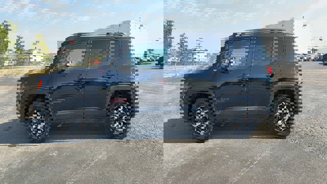 2020 Jeep Renegade Trailhawk photo 5