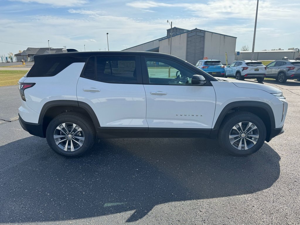 2026 Chevrolet Equinox LT photo 3