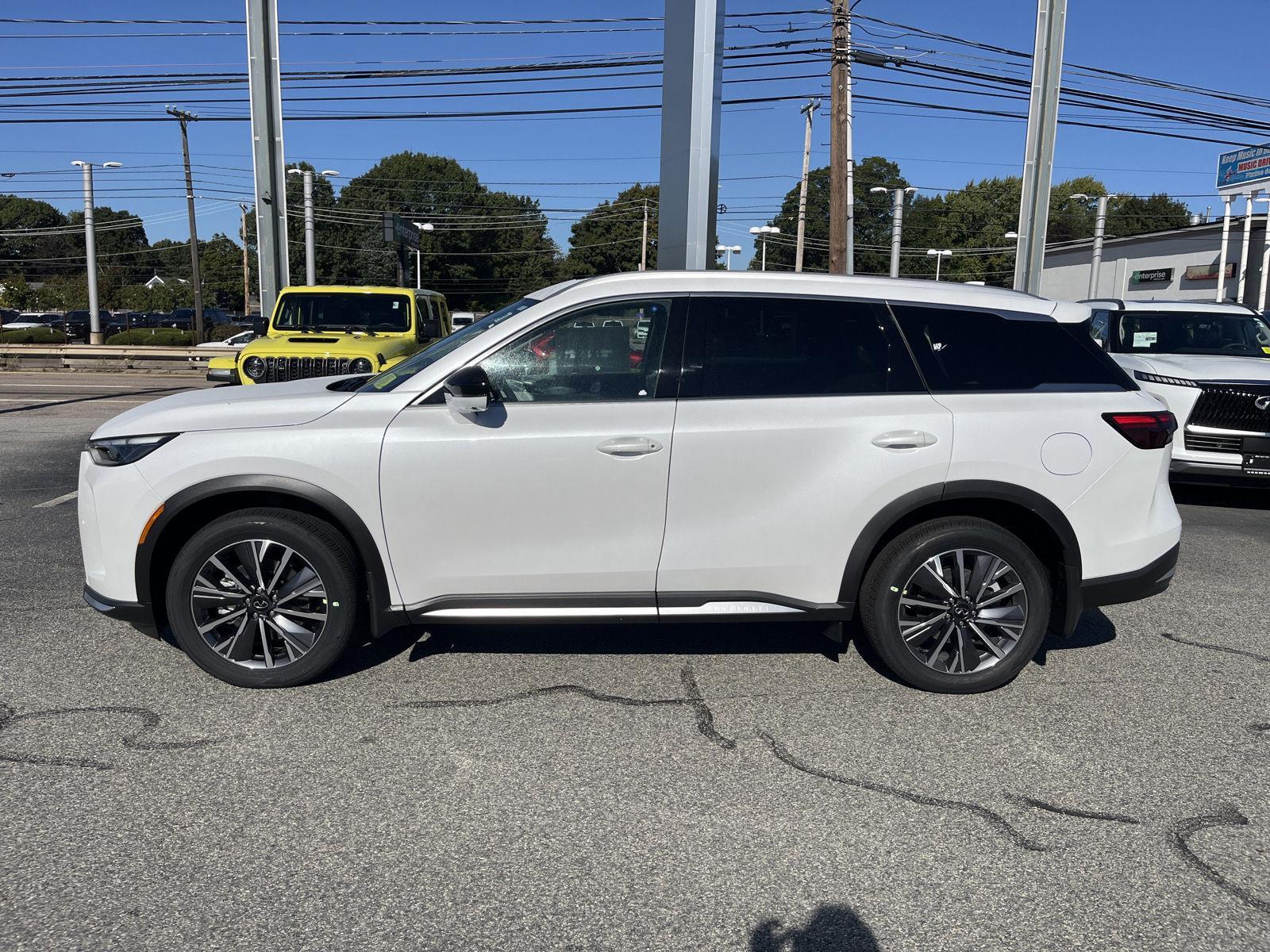 2026 Infiniti QX60 Luxe AWD photo 6