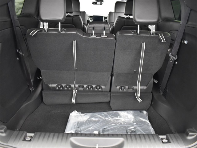 2026 Chrysler Pacifica photo 7