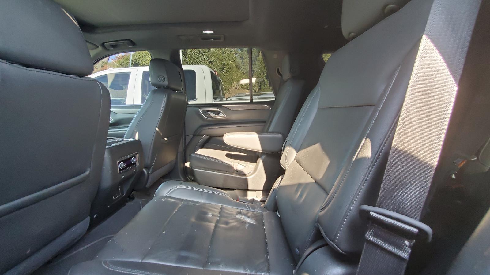 2021 Chevrolet Tahoe LT photo 2