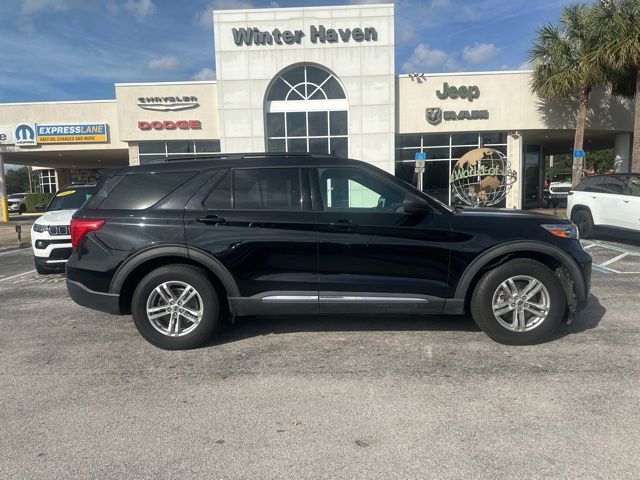 2020 Ford Explorer XLT's photo