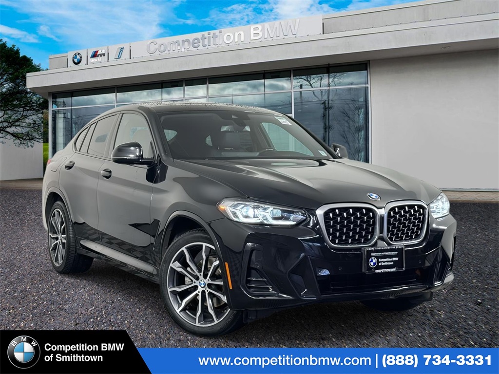 2023 BMW X4 30i's photo