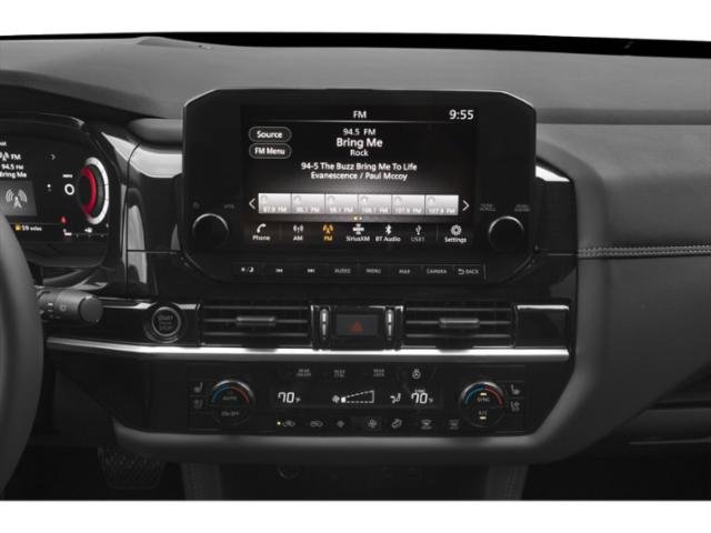 2025 Nissan Pathfinder Platinum photo 10