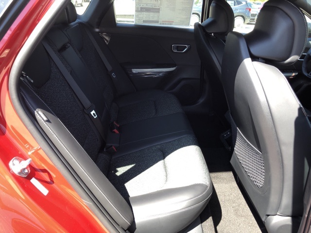 2025 Kia K4 GT-Line photo 27