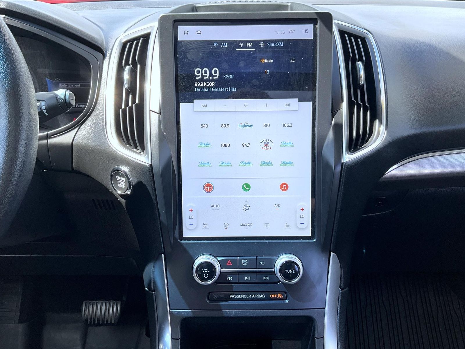 2022 Ford Edge Titanium photo 13