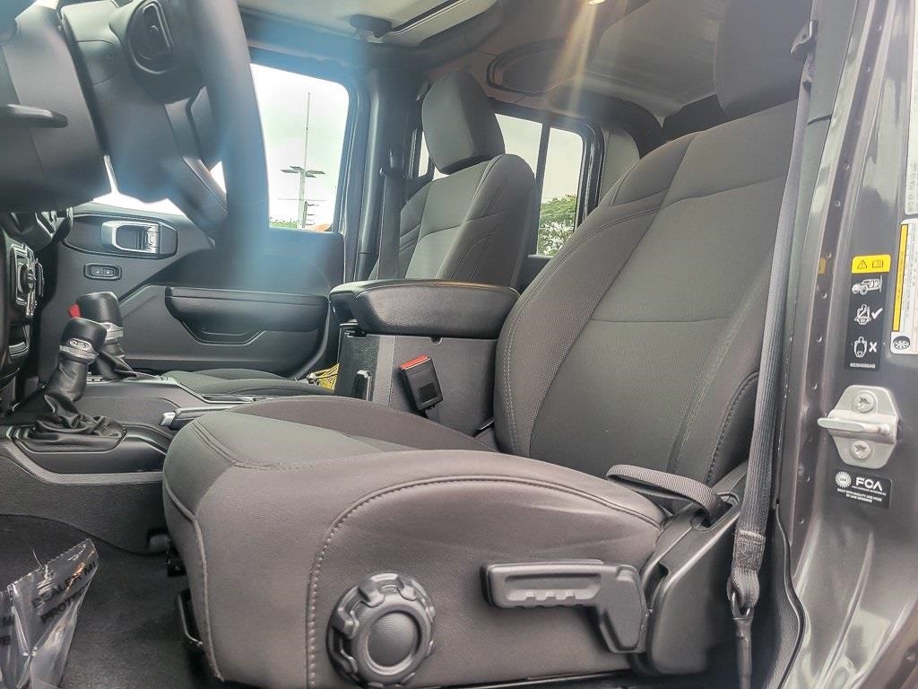 2023 Jeep Gladiator Sport photo 6