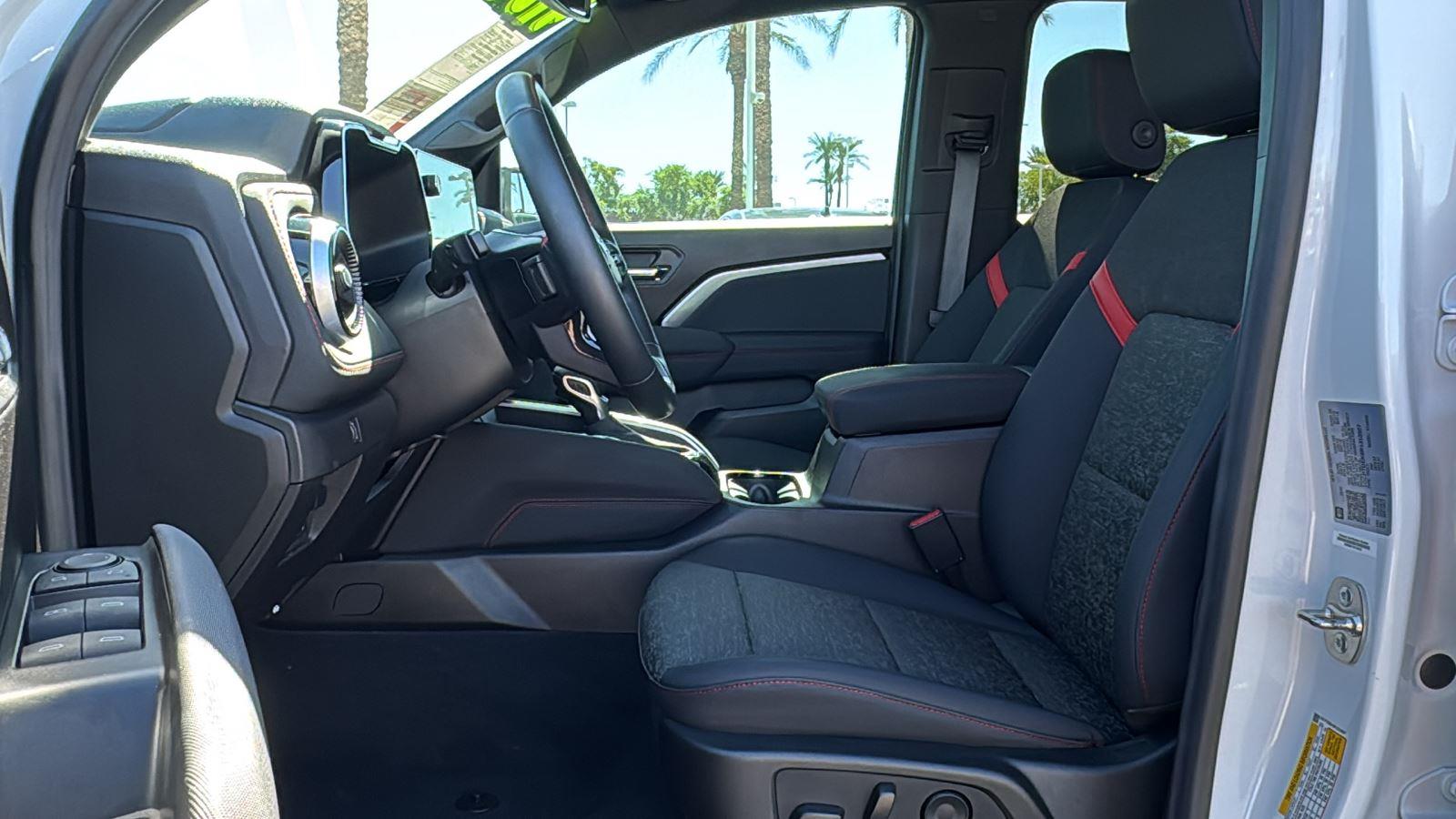 2024 Chevrolet Colorado Z71 photo 23