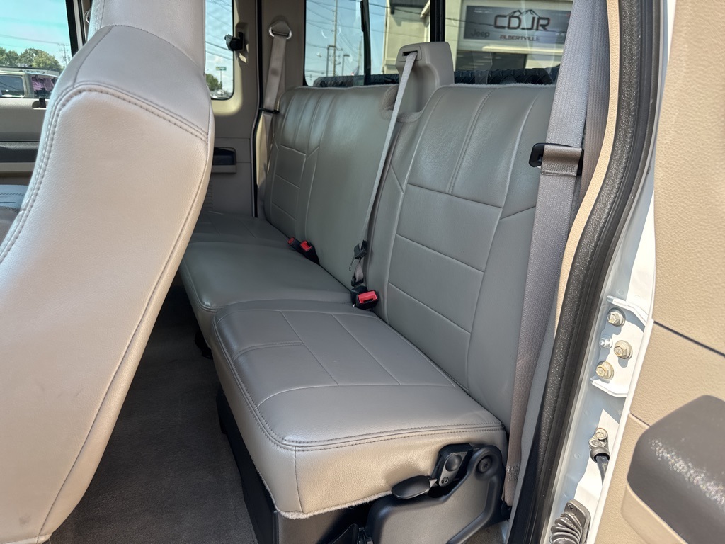 2008 Ford F-250 photo 26