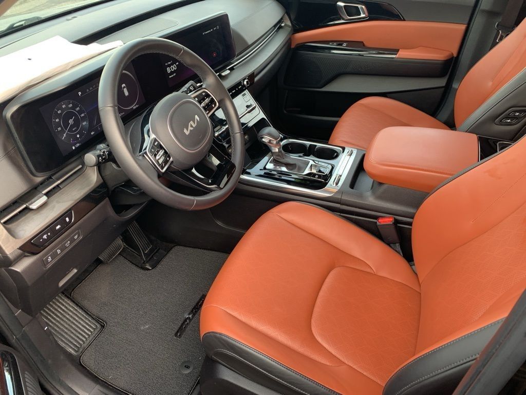 2023 Kia Carnival SX Prestige photo 12
