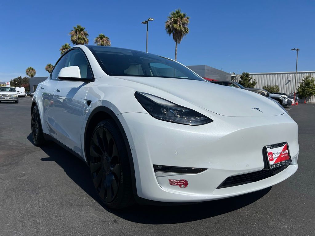 Used 2022 Tesla Model Y Performance with VIN 7SAYGDEF7NF510800 for sale in Kansas City