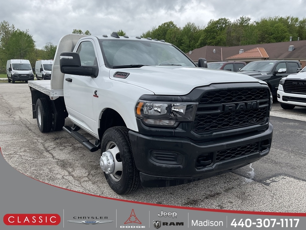 2024 RAM Ram 3500 Chassis Cab Tradesman's photo