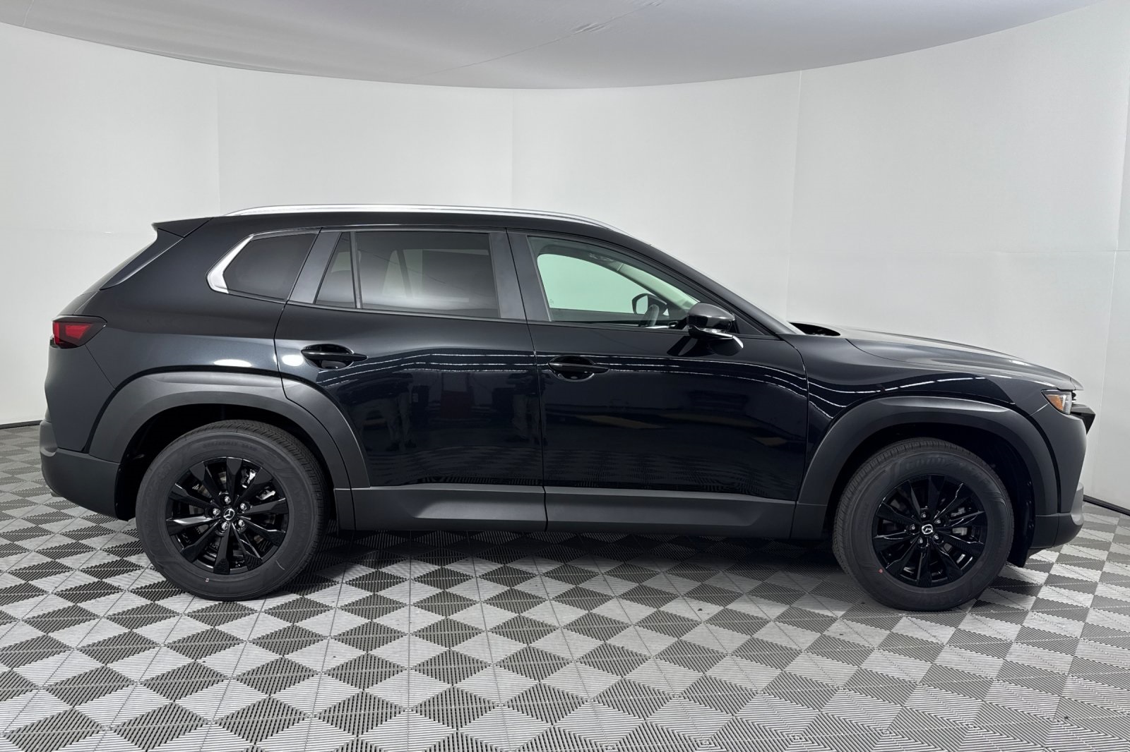2025 Mazda CX-50 2.5 S Preferred photo 3