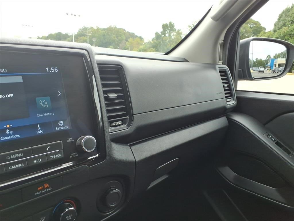 2023 Nissan Frontier Crew Cab S photo 22