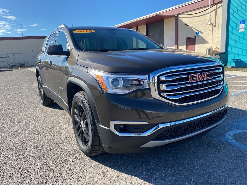 2019 GMC Acadia SLT-1's photo