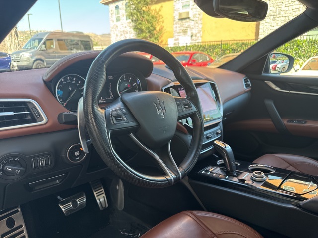 2022 Maserati Ghibli Trofeo photo 11