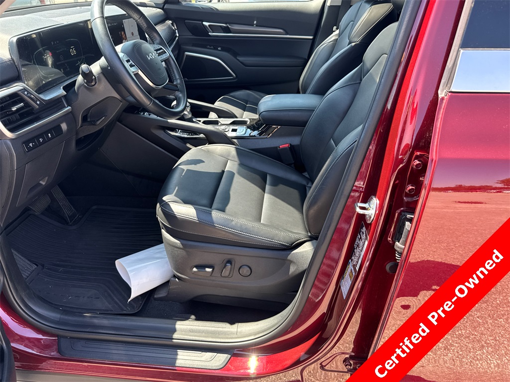 2024 Kia Telluride S photo 8