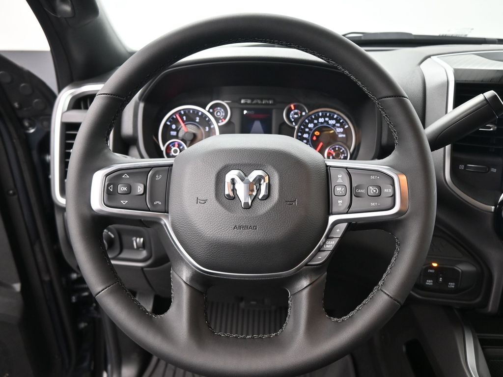 2025 Ram 2500 Big Horn photo 9