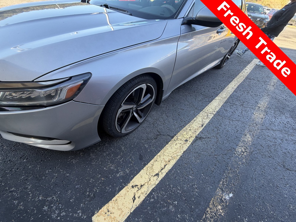 2018 Honda Accord Sport photo 4