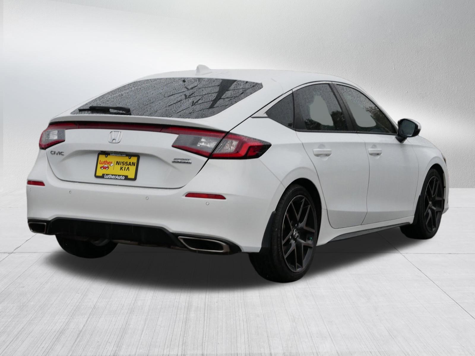 2023 Honda Civic Hatchback Sport Touring photo 5