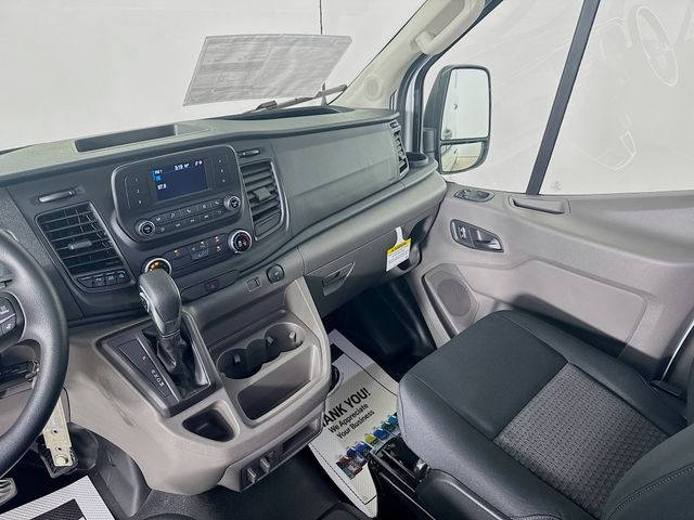 2025 Ford Transit photo 18