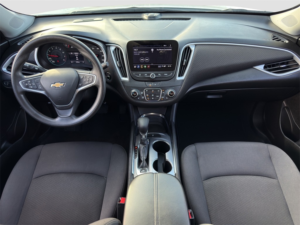 2023 Chevrolet Malibu 1LT photo 14