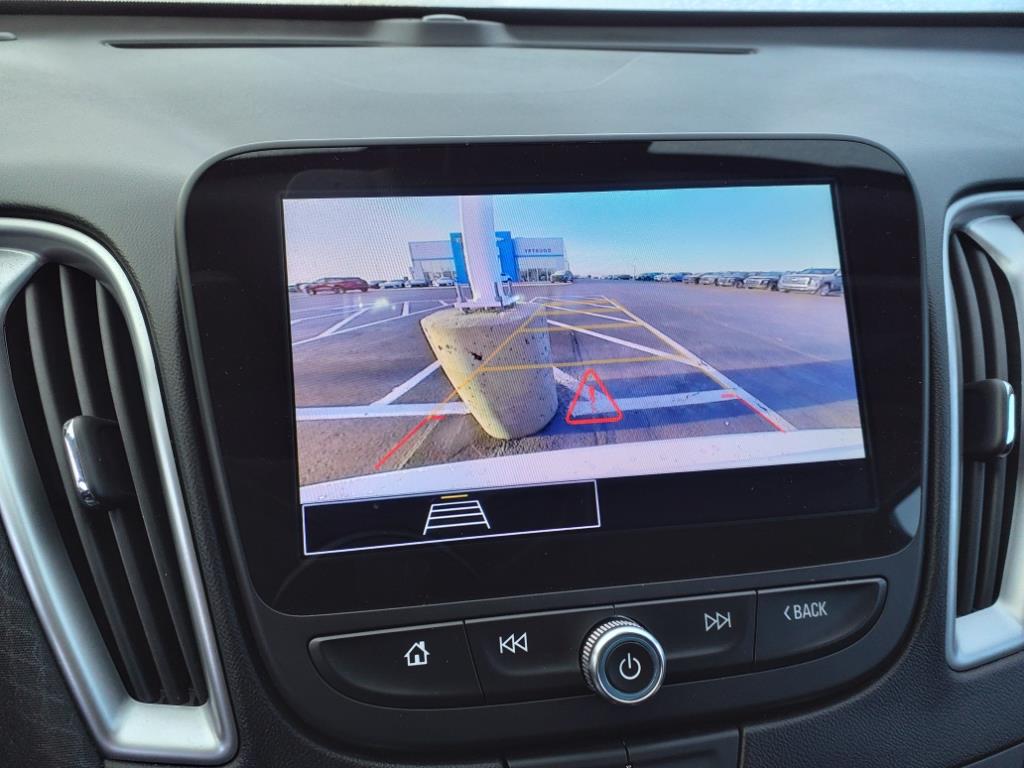 2024 Chevrolet Malibu 1LT photo 17