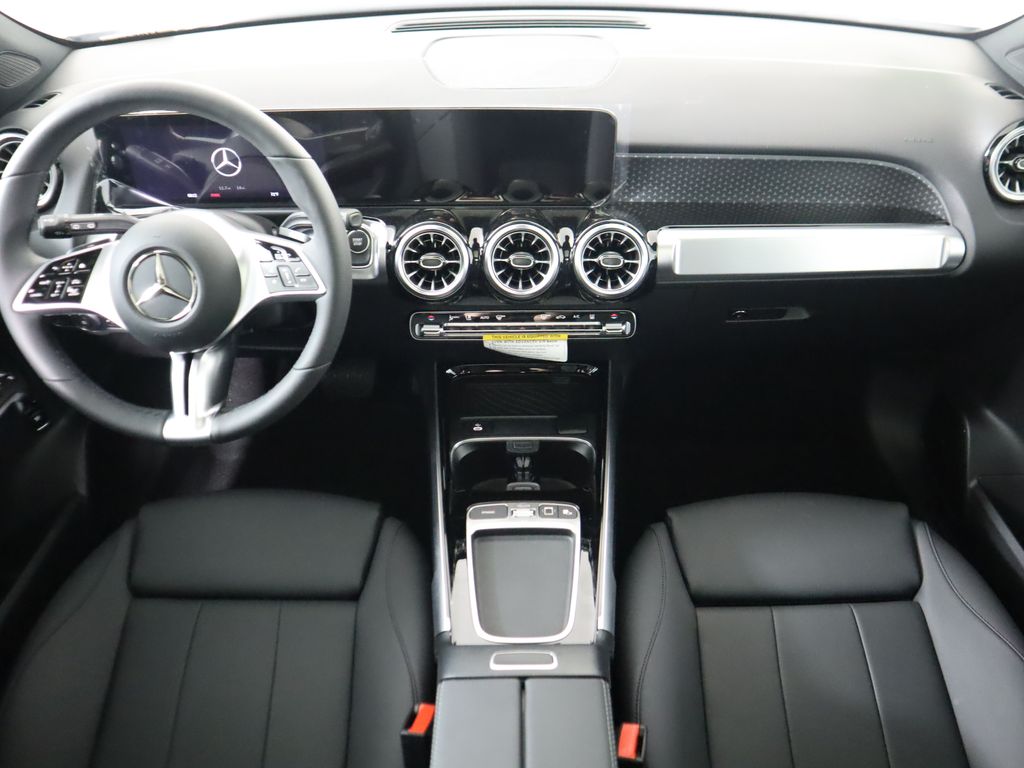 2025 Mercedes Benz EQB 350 4MATIC photo 12