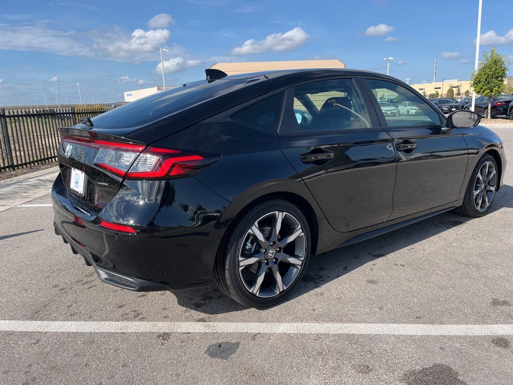 2026 Honda Civic Hatchback Touring Hybrid photo 3