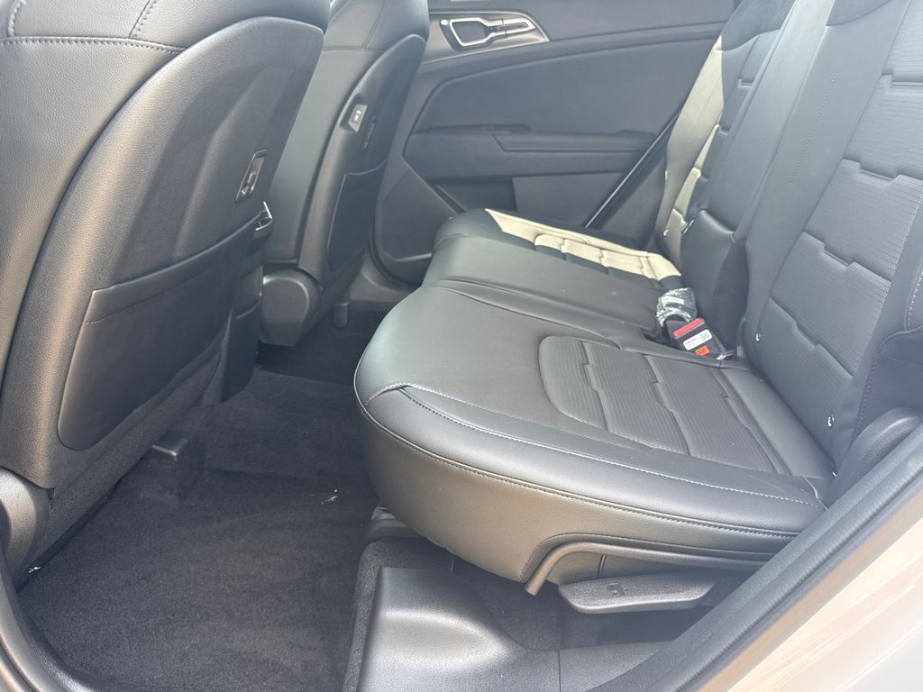 2026 Kia Sportage photo 20