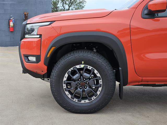 2025 Nissan Frontier Crew Cab PRO-4X photo 6