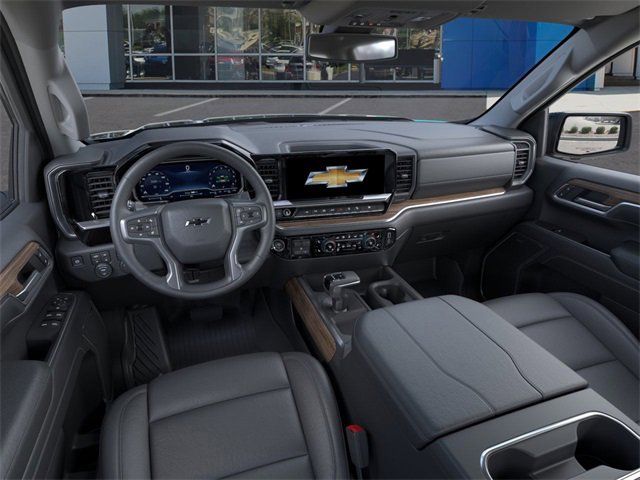 2025 Chevrolet Silverado 1500 RST photo 14