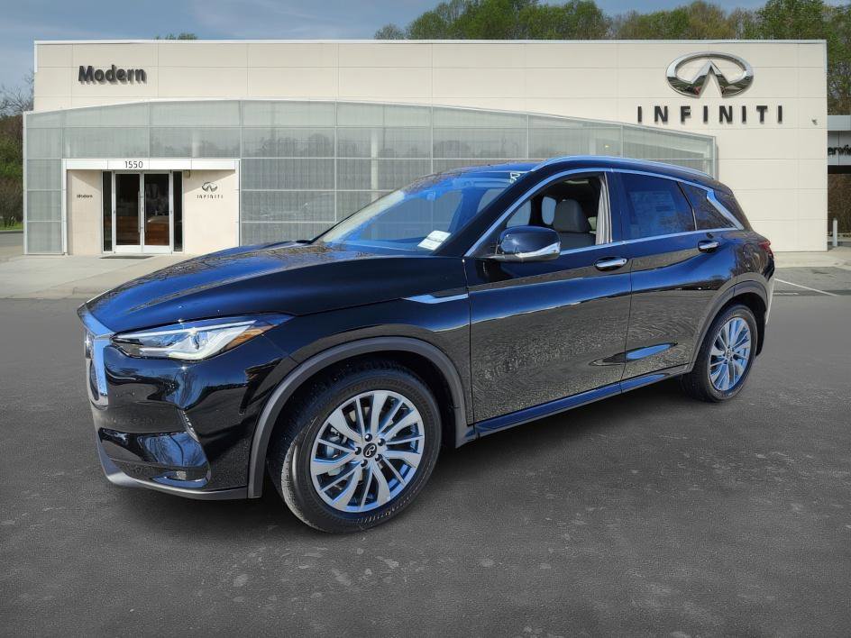 2025 Infiniti QX50 Luxe AWD photo 2