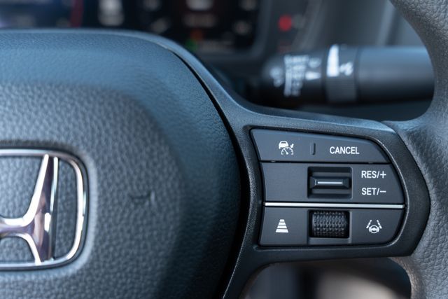 2025 Honda Accord LX photo 22