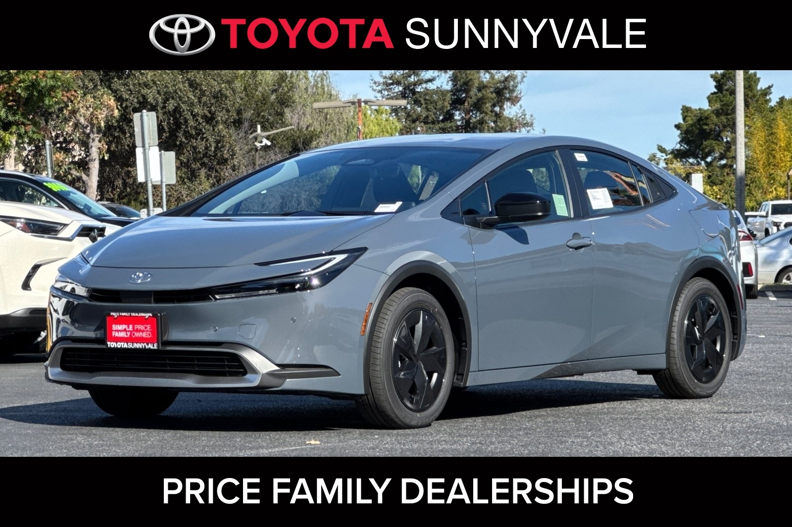 2026 Toyota Prius SE's photo